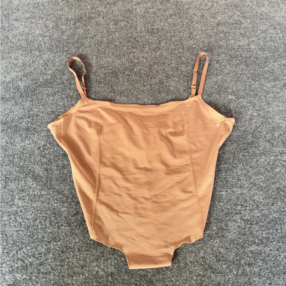 Skims‎ BodySuit PullOn Thong Back Size 4X